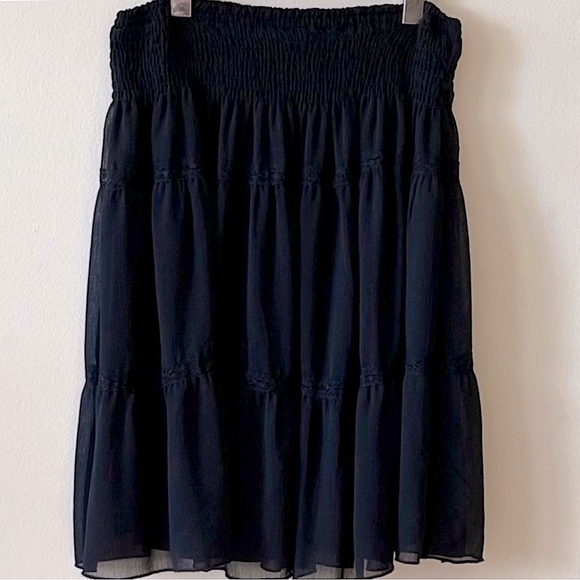 Lace Tulle Midi - Picture 2 of 7